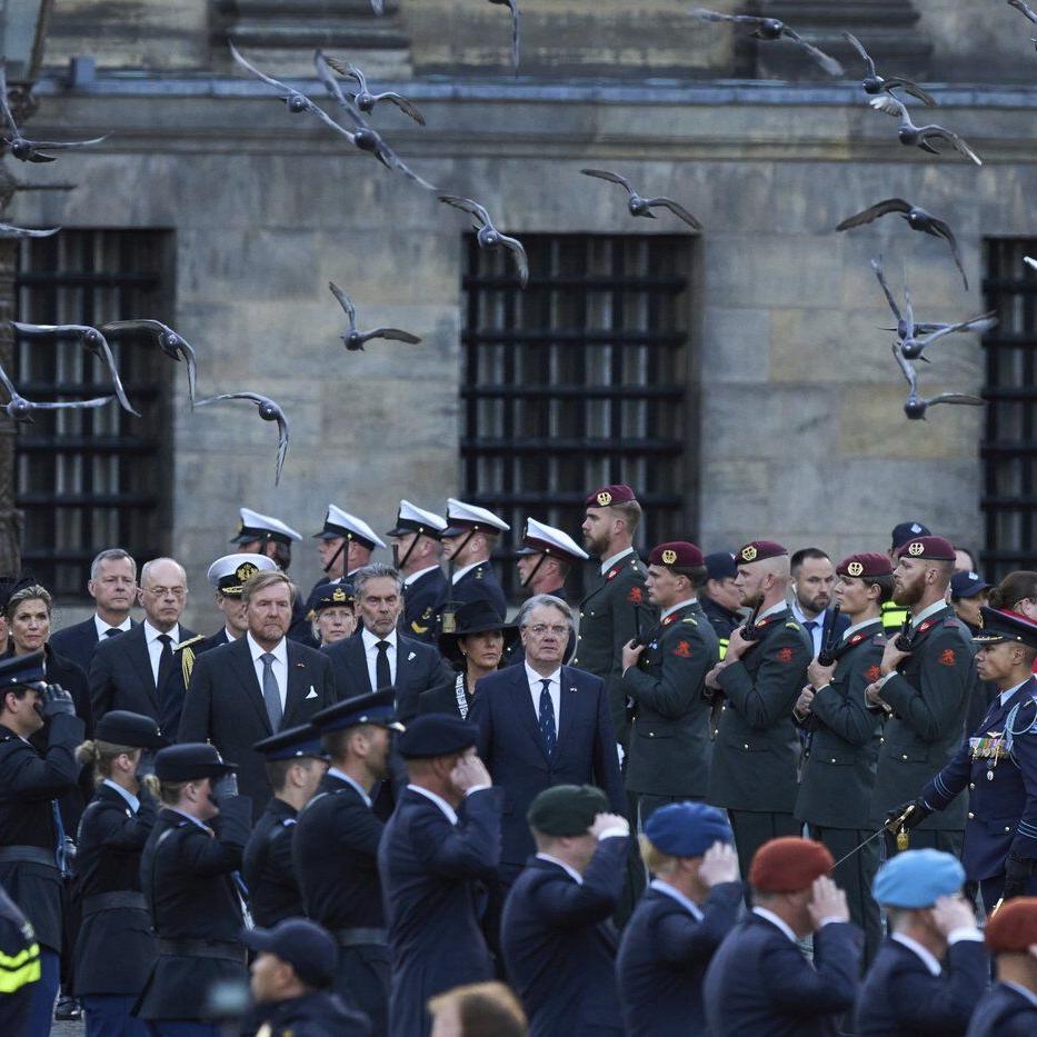 80 years after liberation from the Nazis, the Dutch commemorate the victims of war